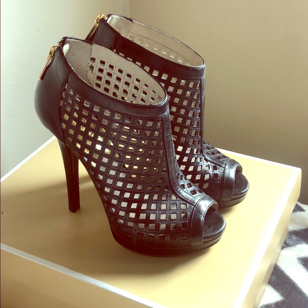 Michael Kors sz 6